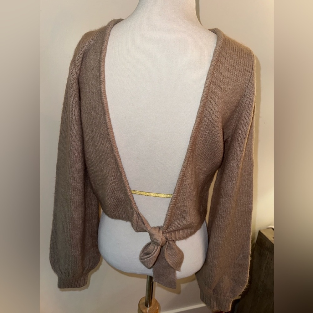 Abercrombie & Fitch Brown V-Neck Sweater